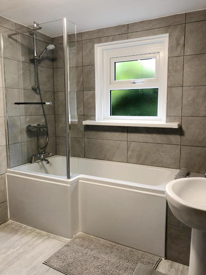 Summer Breeze. 3-bed Close To The Bournemouth